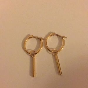 Hoops earrings